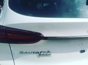 Bán ô tô Hyundai Santa Fe Premium 2.2L HTRAC sản xuất 2019, màu trắng