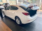 Cần bán Mazda 3 1.5 AT đời 2019, màu trắng, giá chỉ 669 triệu