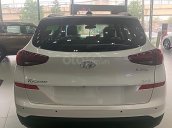 Bán xe Hyundai Tucson 2.0 AT CRDi sản xuất 2019, màu trắng