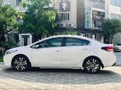 Cần bán lại xe Kia Cerato 1.6 AT sản xuất năm 2018, màu trắng   