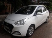 Bán Hyundai Grand i10 Sedan 1.2AT màu trắng, số tự động, sản xuất 2018, biển Sài Gòn 1 chủ