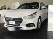 Bán xe Hyundai Accent MT đời 2019, màu trắng, nhập khẩu