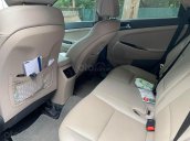 Bán xe Hyundai Tucson Limited 2.0 AT 2016, màu trắng, xe nhập, 830tr