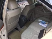 Bán xe Toyota Camry 2010, màu đen xe gia đình