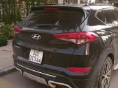 Cần bán Hyundai Tucson 2.0 ATH năm sản xuất 2015, màu đen, nhập khẩu