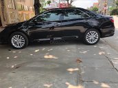 Bán Toyota Camry 2.0 sản xuất 2017, màu đen