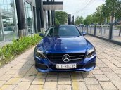 Bán xe Mercedes C200 2018 độ thêm tính năng hiện đại chính hãng, trả trước 450 triệu nhận xe