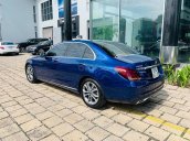 Bán xe Mercedes C200 2018 độ thêm tính năng hiện đại chính hãng, trả trước 450 triệu nhận xe