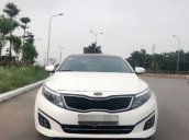 Bán xe Kia K5 2.0 AT năm sản xuất 2014, màu trắng