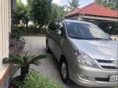 Chính chủ bán Toyota Innova G đời 2006, màu bạc, nhập khẩu