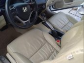 Cần bán Honda Civic 1.8 AT đời 2013, màu trắng