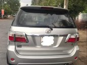 Cần bán Toyota Fortuner 2010, màu bạc, 615 triệu