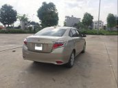 Bán Toyota Vios 1.5E MT đời 2018, màu vàng xe gia đình