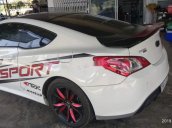 Bán Hyundai Genesis sản xuất năm 2011, màu trắng, giá 520tr