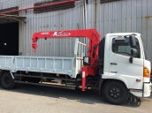 Xe tải cẩu Hino 5 tấn, thùng 6.1m, cẩu unic mới 100%, LH: 0901 47 47 38