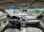 Bán ô tô Toyota Camry LE đời 2011, màu đen, xe nhập, giá chỉ 705 triệu