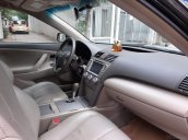 Bán ô tô Toyota Camry LE đời 2011, màu đen, xe nhập, giá chỉ 705 triệu