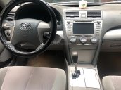 Cần bán gấp Toyota Camry LE đời 2009, màu đen, nhập khẩu