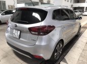 Bán Kia Rondo Crdi 1.7AT máy dầu, màu bạc sản xuất 2017, lăn bánh cuối 2018 biển Sài Gòn đi 8000km