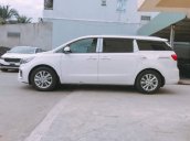 Cần bán Kia Sedona sản xuất 2019, màu trắng giá cạnh tranh