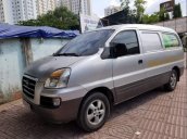 Bán Hyundai Grand Starex 2006, màu bạc, xe nhập