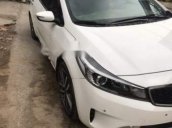 Cần bán Kia Cerato 1.6 AT sản xuất năm 2017, màu trắng giá cạnh tranh