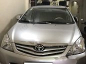 Bán gấp Toyota Innova G sản xuất năm 2010, màu bạc còn mới