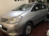 Bán gấp Toyota Innova G sản xuất năm 2010, màu bạc còn mới