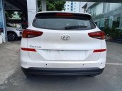 Hyundai Tucson 2019 2.0 AT tiêu chuẩn trắng+ xe mới về+ tặng phiếu 5 triệu