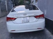 Bán xe Hyundai Sonata năm 2011, màu trắng chính chủ giá cạnh tranh