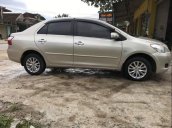 Bán Toyota Vios năm 2012 xe gia đình, giá chỉ 320 triệu