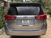 Bán xe Toyota Innova năm 2017, màu bạc, 680tr