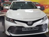 Bán Toyota Camry 2.0G sản xuất năm 2019, màu trắng, xe nhập