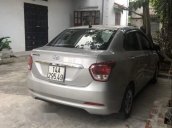 Cần bán xe Hyundai Grand i10 năm sản xuất 2015, màu bạc, xe nhập