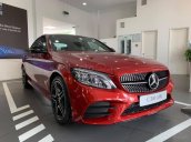 Mercedes C300 AMG 2021 Panorama màu đỏ, giảm tiền mặt, tặng bảo hiểm, 02 năm bảo dưỡng miễn phí tháng 01/2021