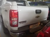 Cần bán Chevrolet Colorado đời 2017, màu trắng, xe nhập như mới, 700 triệu