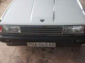 Bán ô tô Toyota Camry năm 1985, màu trắng, xe nhập, 25tr