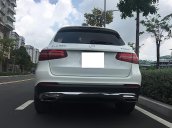 Bán xe Mercedes GLC 250 4Matic năm sản xuất 2016, màu trắng