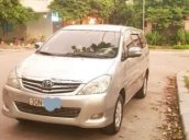 Gia đình cần bán xe Innova bản V màu bạc, Sx 2008, đăng ký tư nhân lần đầu tháng 11/2008