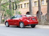 Cần bán xe Mazda 3 năm sản xuất 2019, màu đỏ, mới 100%