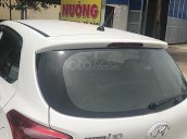 Bán xe Hyundai Grand i10 năm sản xuất 2014, màu trắng, nhập khẩu