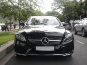 Cần bán Mercedes đời 2016, màu đen