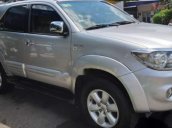 Chính chủ bán Toyota Fortuner 2009, màu bạc, 510tr