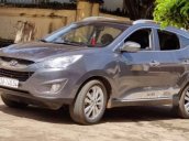 Bán Hyundai Tucson sản xuất 2010, màu xám, nhập khẩu nguyên chiếc số tự động, 590 triệu