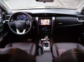 Bán Toyota Fortuner đời 2017, màu nâu, nhập khẩu nguyên chiếc chính chủ