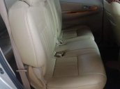 Xe Toyota Innova năm sản xuất 2009, màu bạc