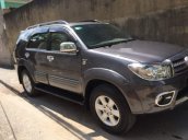 Bán Toyota Fortuner đời 2010, màu xám, xe ít sử dụng