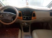 Xe Toyota Innova năm sản xuất 2009, màu bạc