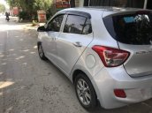 Bán ô tô Hyundai Grand i10 đời 2015, màu bạc, nhập khẩu nguyên chiếc, 275 triệu