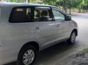 Bán gấp Toyota Innova G sản xuất 2011, màu bạc còn mới  